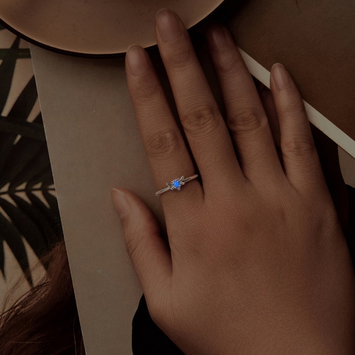 Inel argint reglabil cu albinuta fosforescenta [2]