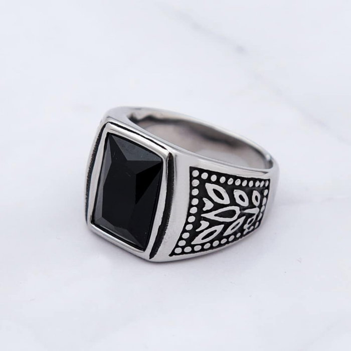 Inel inox cu zirconiu negru si frunze [7]