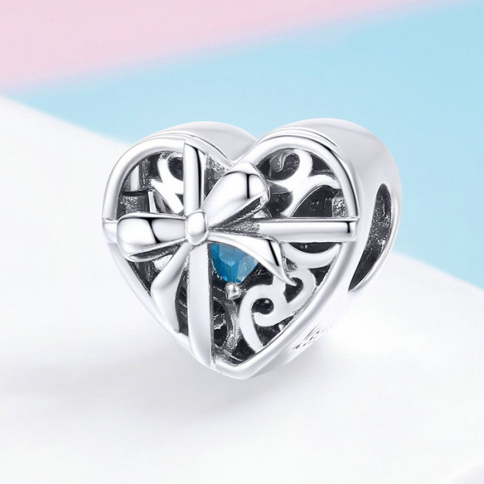 Medalion argint inima cu piatra mistica [2]