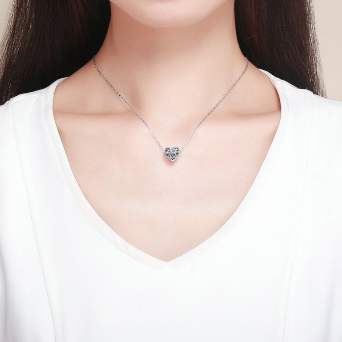 Medalion argint inima cu piatra mistica [5]