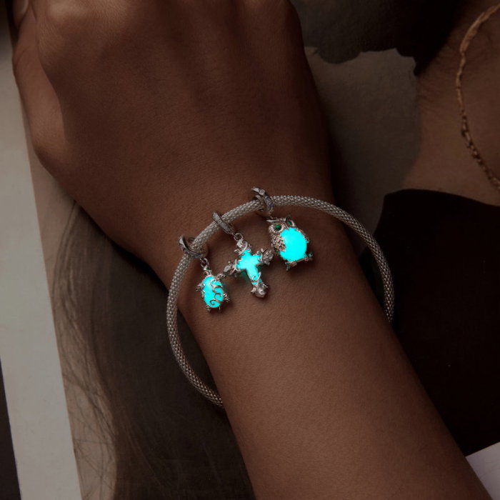 Pandantiv argint  bufnita luminoasa [13]