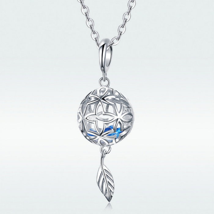 Pandantiv argint cu flori [7]