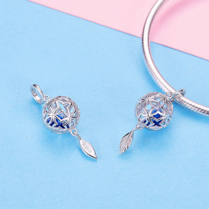 Pandantiv argint cu flori [4]