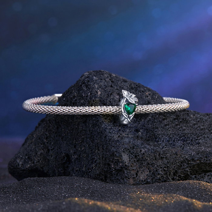 Pandantiv argint cu zirconiu inimioara si crin [6]