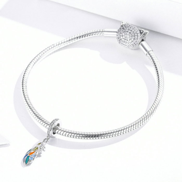 Pandantiv argint  pene colorate [3]