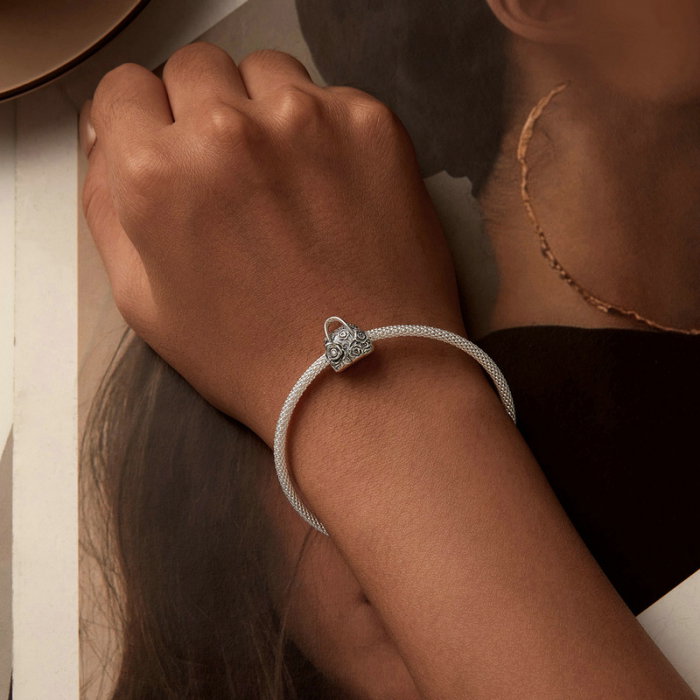 Pandantiv argint gentuta cu trandafiri [5]