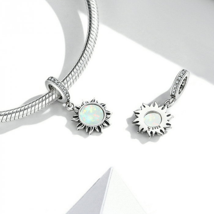 Pandantiv argint soare de opal [4]