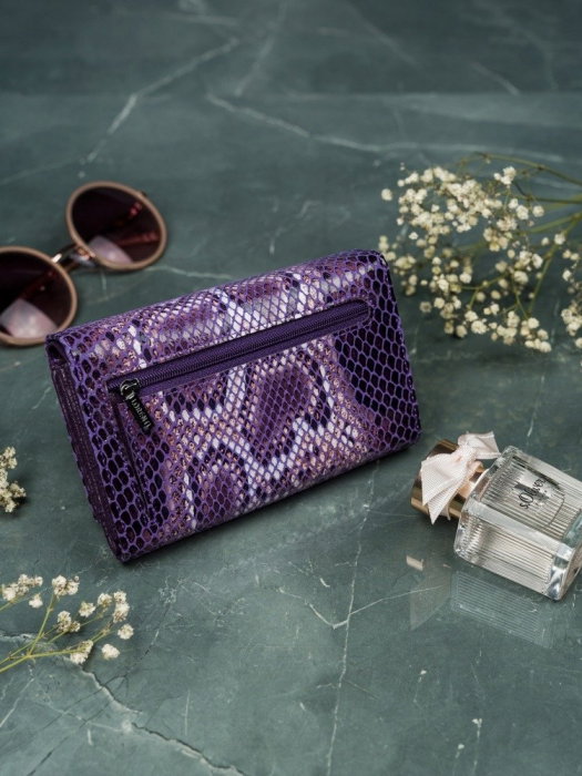 Portofel de lux pentru dama din piele naturala PORTG009 model sarpe, Lila [3]