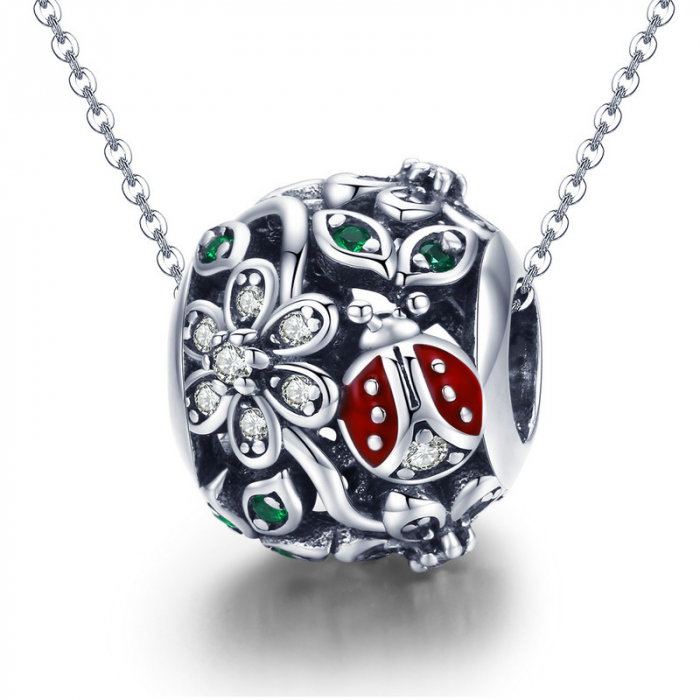 Talisman argint cu Gargarita cu Floricele si zirconii [6]