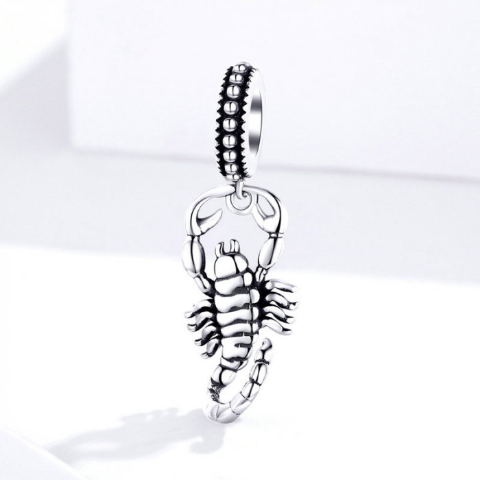 Talisman argint cu scorpion [3]