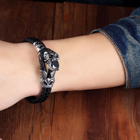 Bratara din piele naturala impletita si craniu din inox. [1]