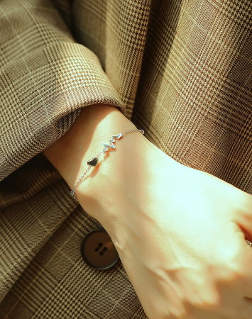 Bratara inox argintie cu simbol puls si inima – Energie si emotie pura [3]