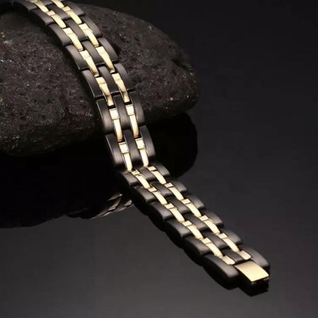 Bratara inox neagra cu dungi aurii si magneti [4]