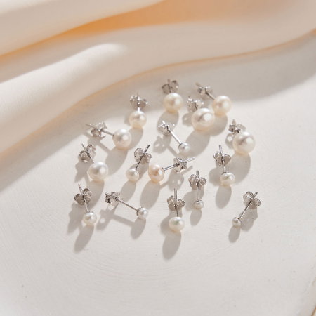 Cercei argint 925 placati cu rodiu cu perle naturale tip buton [3]