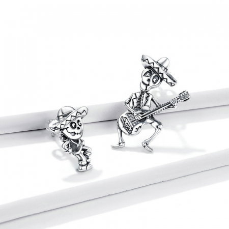 Cercei argint asimetrici cu schelete mariachi [3]