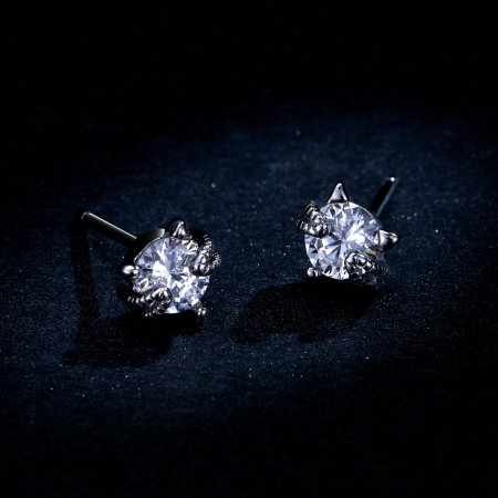 Cercei argint in forma de pisicuta cu zirconii albe [7]