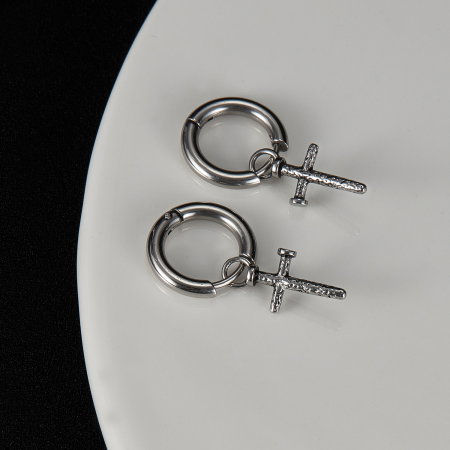 Cercei inox cu cruciulite [13]