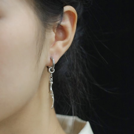 Cercei inox cu pumnal [2]