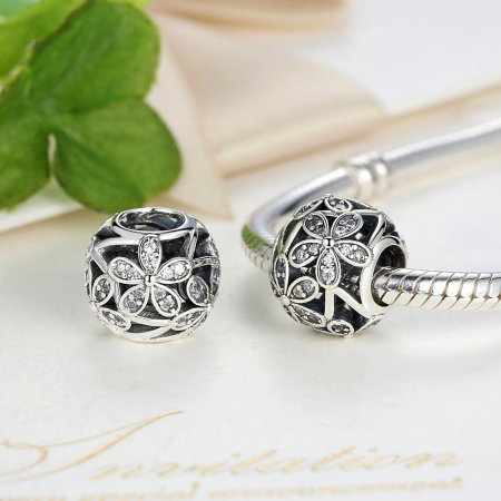 Charm argint 925 cu floricele si zirconii albe - Be Nature PST0014 [3]