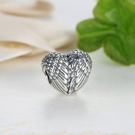 Charm argint 925 cu inimioara si aripi de inger - Be Spiritual PST0015 [1]