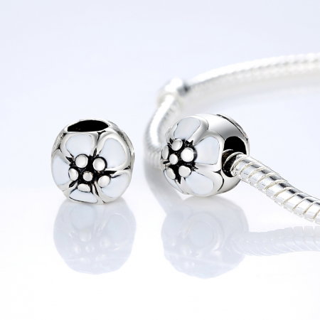 Charm fantezie cu floare alba PST0003 [1]