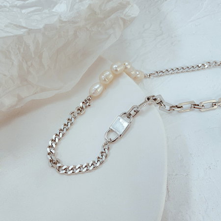 Colier din inox cu perle si lacatel [9]