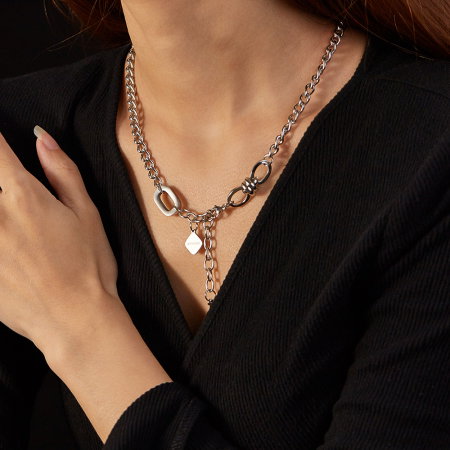 Colier inox reglabil cu cruce si mesaj "With God" [3]