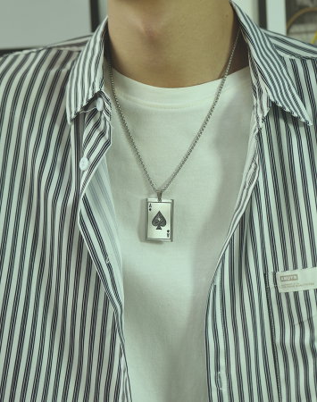 Colier inox As de Pică – Simbol al Norocului și Puterii Mentale [5]