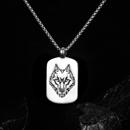 Colier inox placuta cu cap de lup [8]