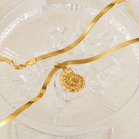 Colier inox cu melc de mare [2]