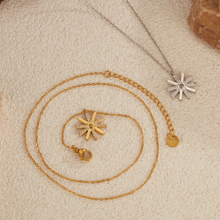 Colier inox steluta cu zirconii [7]