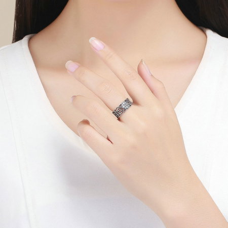 Inel reglabil din argint decupat cu flori [1]