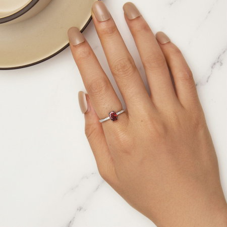 Inel argint elegant cu zirconiu granat [6]