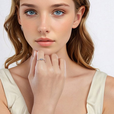 Inel argint reglabil cu albinuta fosforescenta [10]