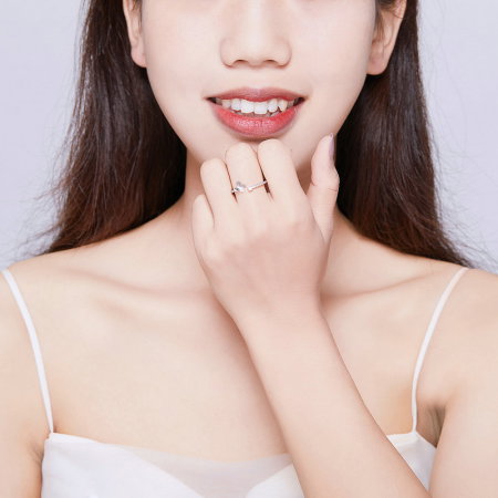 Inel argint reglabil cu fluturas placat cu rodiu [6]