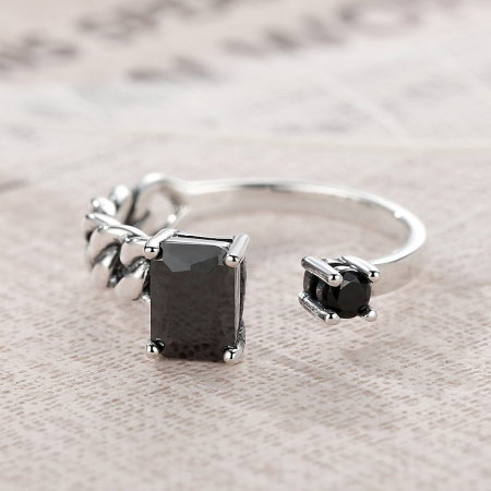 Inel argint reglabil cu franghie si zirconii negre [5]