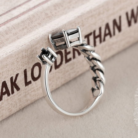 Inel argint reglabil cu franghie si zirconii negre [3]