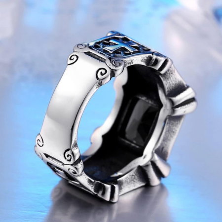 Inel inox cu zirconiu negru si cruce [5]