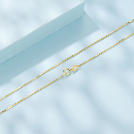 Lantisor argint placat cu aur model cubic [5]