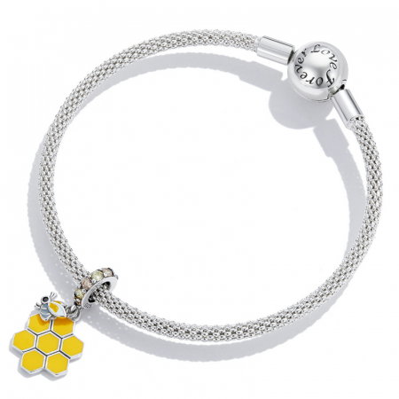 Pandantiv argint fagure si albina [3]