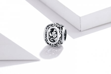 Pandantiv argint litera O floral [4]