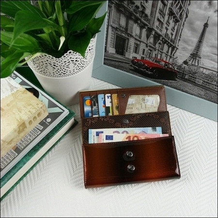 Portofel de lux pentru dama din piele naturala lacuita PORTG007, Maron [10]