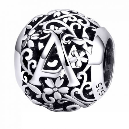 Talisman argint litera A cu model floral