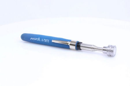 Scule Ajutatoare - Magnet telescopic recuperat piese 3.65kg