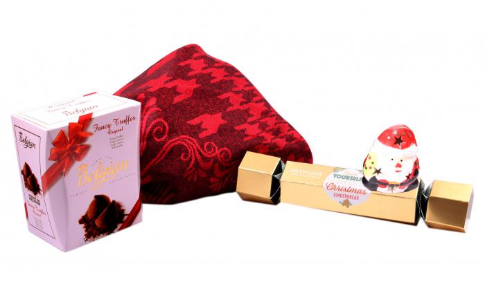 Cadou Winter Scarf & Scottish Fine Soaps [1]