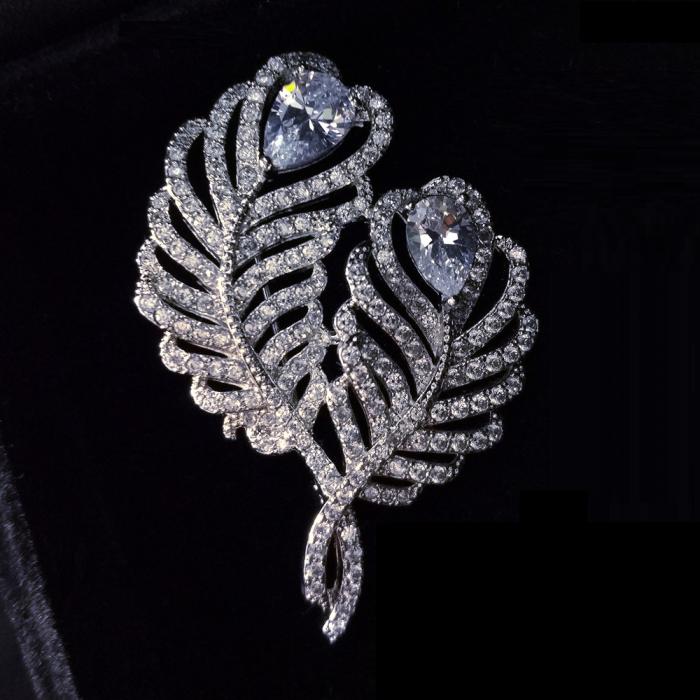 Brosa Vintage Peacock Feather by Borealy [3]
