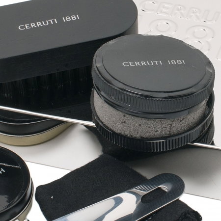 Cadou Business Etiquette Shoe Care Set by Hugo Boss si curea Grazie Filipeti [2]