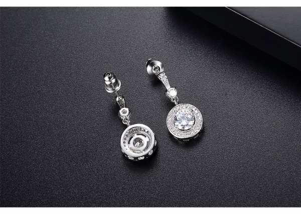 Cercei Borealy Simulated Diamonds One Huggie [6]