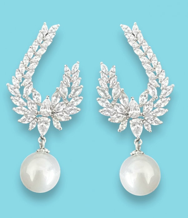 Cercei Drop Flower Simulated Diamond [1]