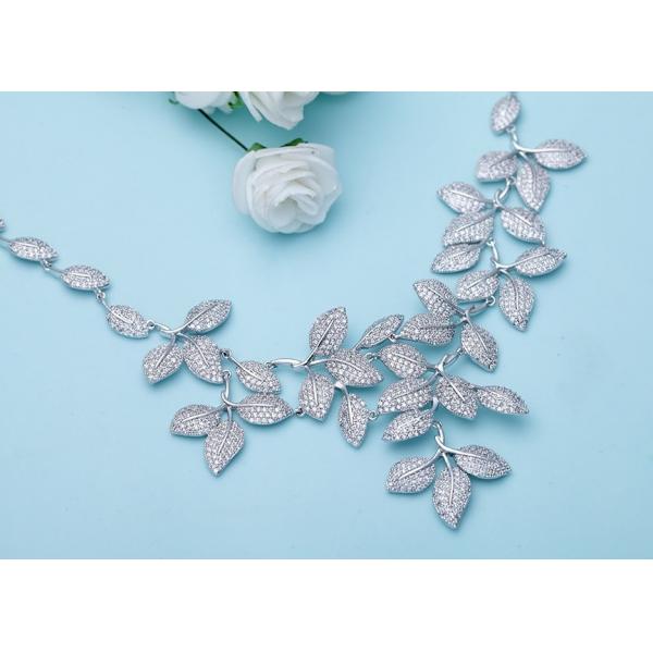 Set Colier si Cercei Leaf Luxury by Borealy [4]
